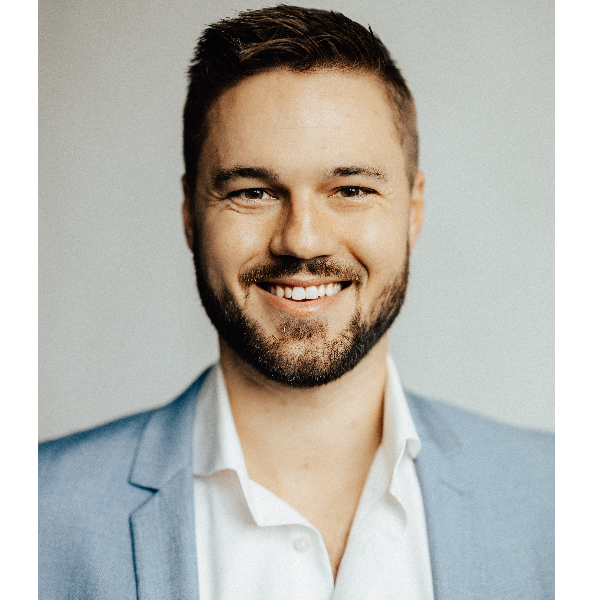 The Kiel Brothers Real Estate | John L. Scott Real Estate | Lynnwood Center