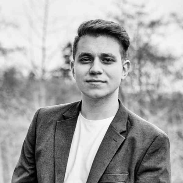 Alex Tomev | John L. Scott Real Estate | Kent North