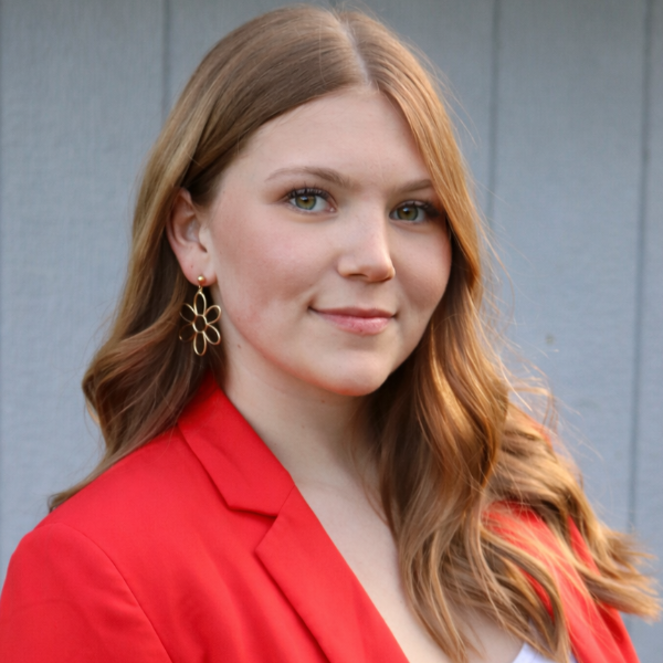 Evie Cusano | John L. Scott Real Estate | Covington - Kent - Maple Valley
