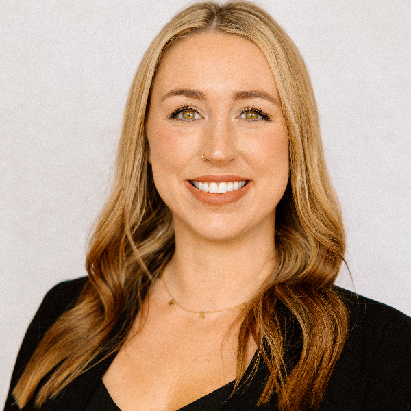 Jenessa Kell | John L. Scott Real Estate | Clark County West