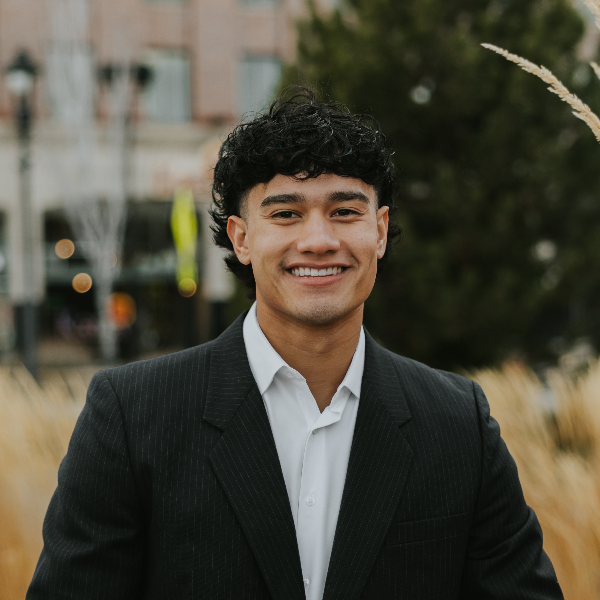 Jose Brown | John L. Scott Real Estate | Yakima