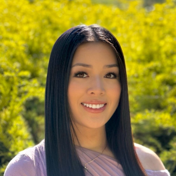 Martina Bui | John L. Scott Real Estate | Kent North