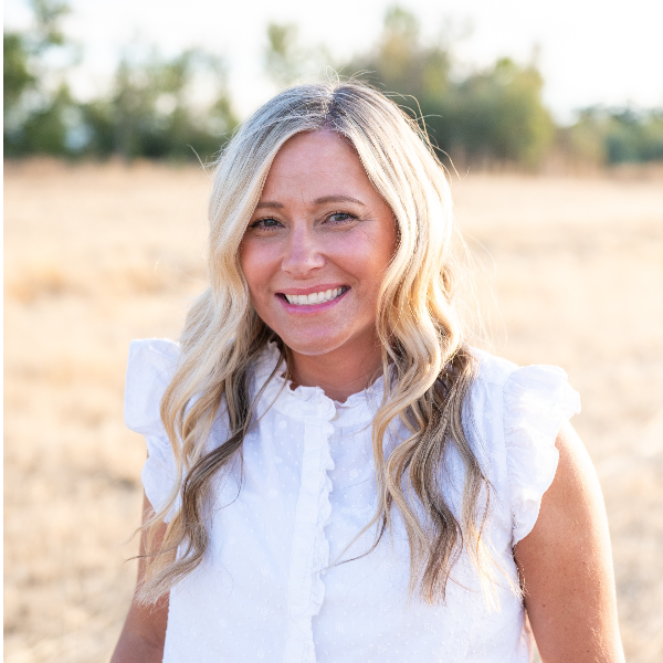 Meggie DeBoer | John L. Scott Real Estate | Medford