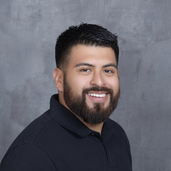 Oscar Figueroa | John L. Scott Real Estate | Yakima