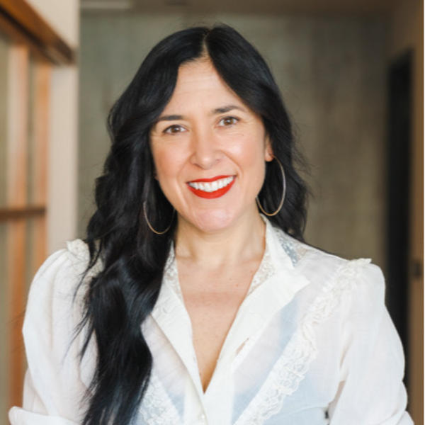 Sara Backus | John L. Scott Real Estate | Portland Central