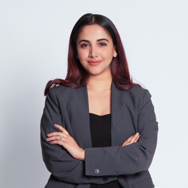 Shubhra Sinha | John L. Scott Real Estate | Redmond
