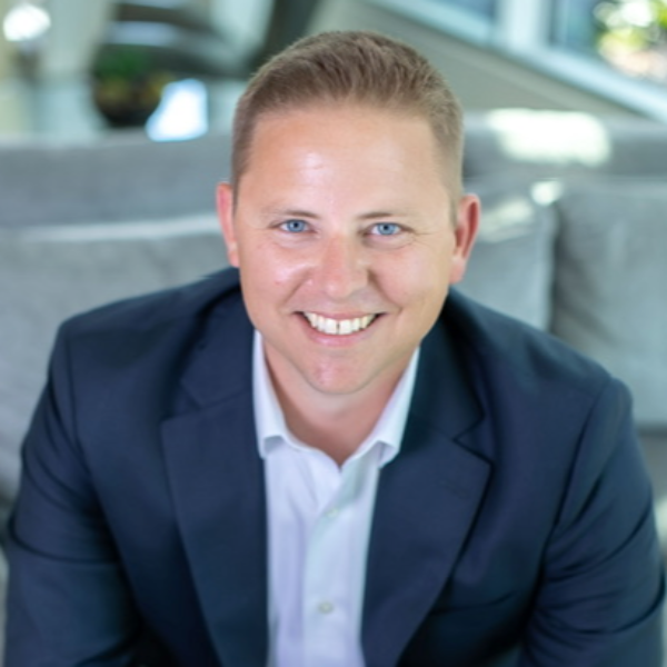 Steve Seislove | John L. Scott Real Estate | Luxury Lake Oswego